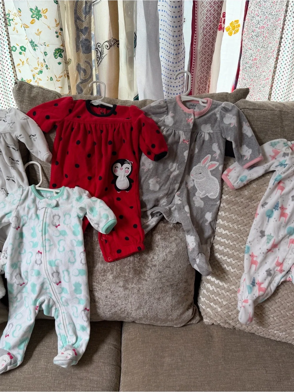 0-3 Months Girls Clothing Bundle-65 pieces! Carters